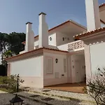 Apartment Casa Da Amoreira (Leiria)
