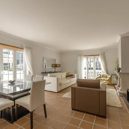 Casa Da Amoreira (Leiria)